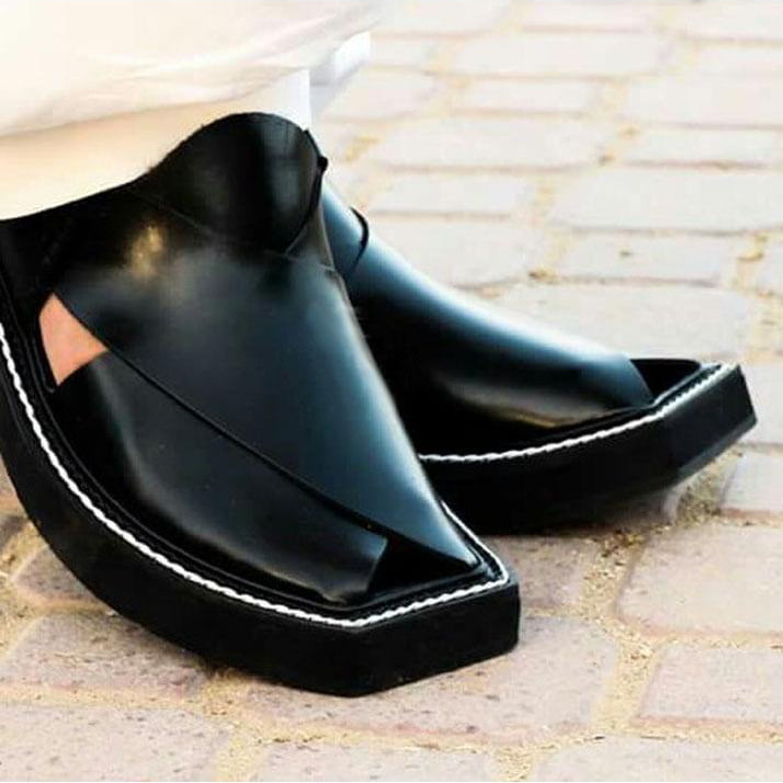kaptaan chappal black